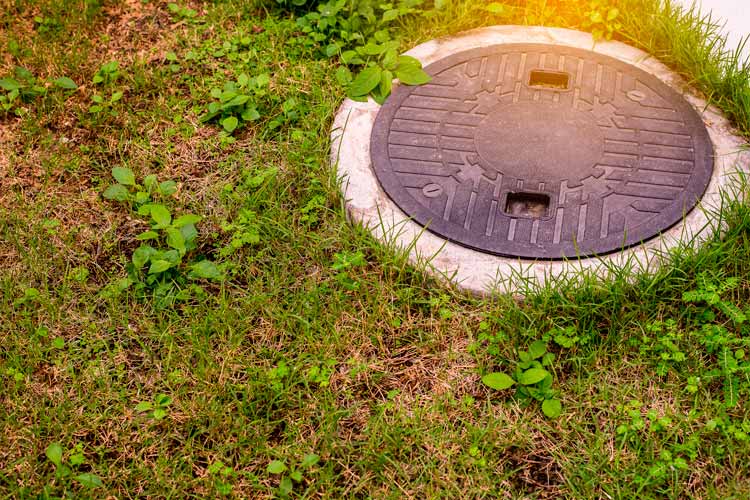 Cómo hacer un buen mantenimiento de pozos sépticos